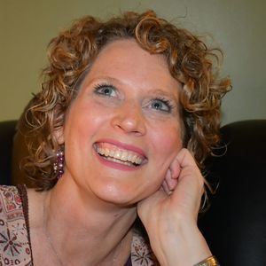 Meet your Posher, Shelly